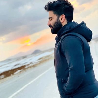 amin8sh's profile picture. You'll never walk alone