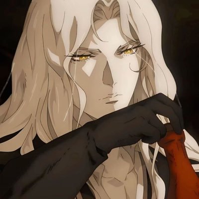 aaahgust's profile picture. 