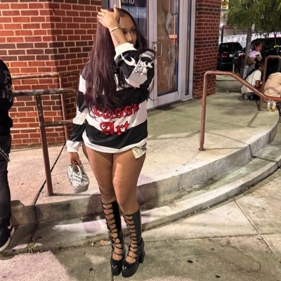 BriiKariB's profile picture. 