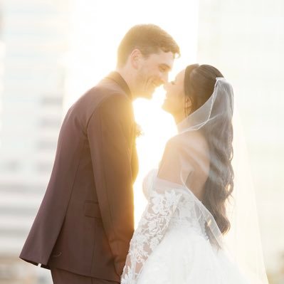 Ruh_chellllle's profile picture. I don’t drink Vanilla Coke but I tried him 🖤🌴