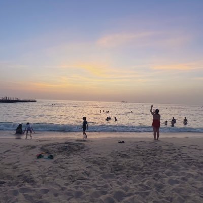 wholetmeouthaha's profile picture. it’s time the kid got free