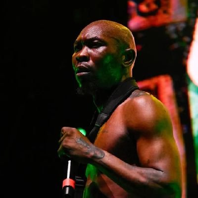 ViiktorrII's profile picture. ROLLS ROYCE LOVER 💗 
Biggest fan of @MeekMill  and @RickRoss
#MMG
@ufc