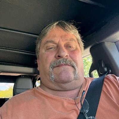 DimFolks64534's profile picture. I’m a powerball winner of $390.9m,I’m using this to appreciate the society by giving out $3,500 each to my first 1k followers & poor/needy