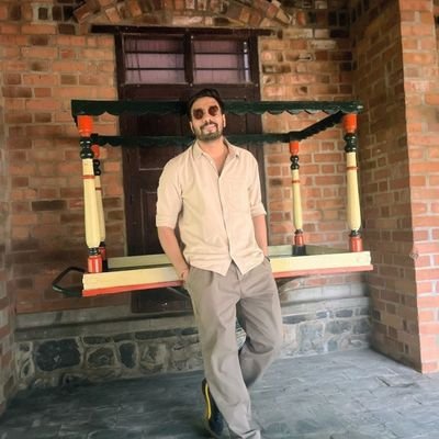 iam_ranjan70's profile picture. Musically Grief stuck by choice, Sports Enthusiast and Owner of land where nomads live.