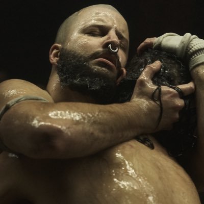 thebullbates's profile picture. I just really like techno and making things! 😁