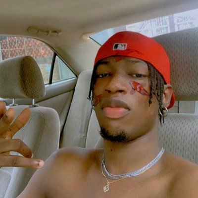 yanjumoney's profile picture. Football | Music | Politics ( Future GOVERNOR of Anambra ) Don’t ASK ME FOR MONEY, ain’t GOT IT Check my tweets well before following. #LOLGANG 🔞