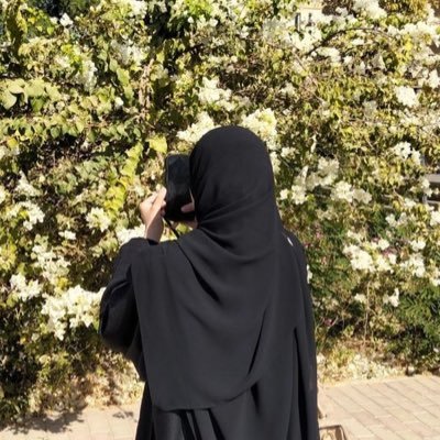 9yoy_'s profile picture. • Beautiful jordanian 🇯🇴 • English Teacher 📝📚 • ⁠Small circle private life 🖇️🩷 S 💍