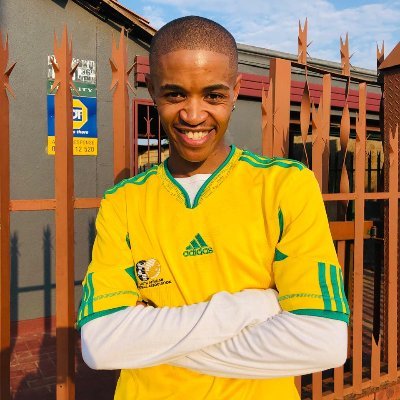 Leviathan7774's profile picture. November 🌻