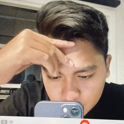 Sleeples_visual's profile picture. bangunkan aku saat aku peduli.