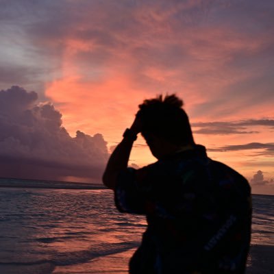 NG_shiyu's profile picture. 👨‍💻菜鸟码农，喜欢胡思乱想，胡乱折腾