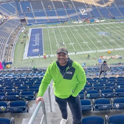 kylemmo's profile picture. Bowling Green State University Alum🟠🦅/ 👨🏾‍✈️ 41.4993° N, 81.6944° W Coffee connoisseur ☕️/Cleveland Enthusiast 🌆