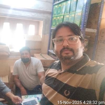 ManoKhan676213's profile picture. 