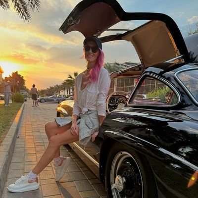 evans68330's profile picture. I'm here to help people in any situation if you have interested in me to helping you out message me now