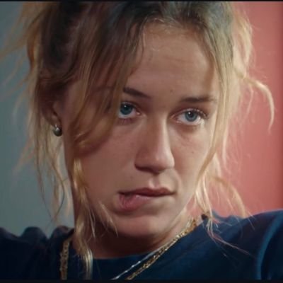 URK142346's profile picture. .               🇳🇴  🇬🇧