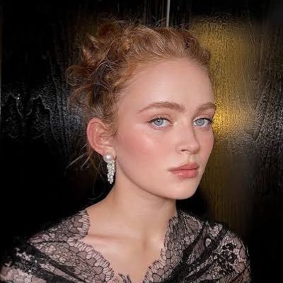 sopeforeverr's profile picture. universitária de psicologia e artista nas horas vagas ✮