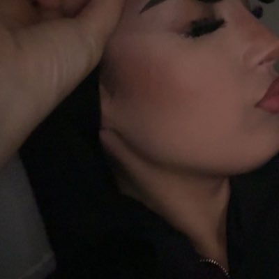 l_92izi's profile picture. Pirate brûleuse de rêves 🏴‍☠️