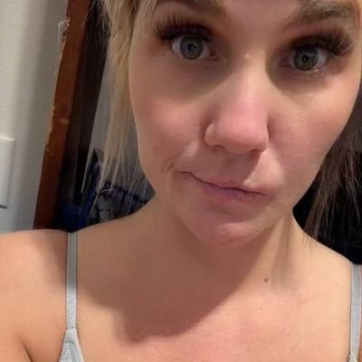 AnittaTCole30's profile picture. just a simple girl whom loves nature so much I am just on here looking for something serious so please be gentle with me 💞💋😘🥰