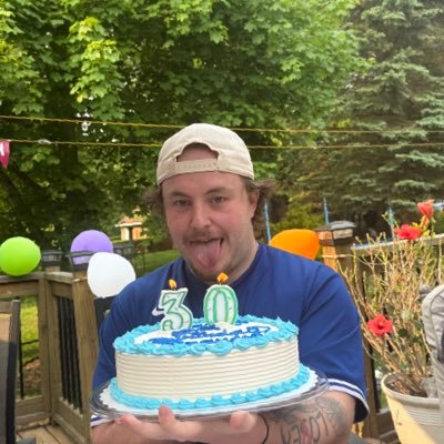 howler95's profile picture. When you lose, talk little. When you win, talk less. #COYG #Patriots #LeafsForever #bluejays