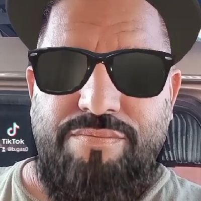 Lobo1025014's profile picture. Live life the best you can