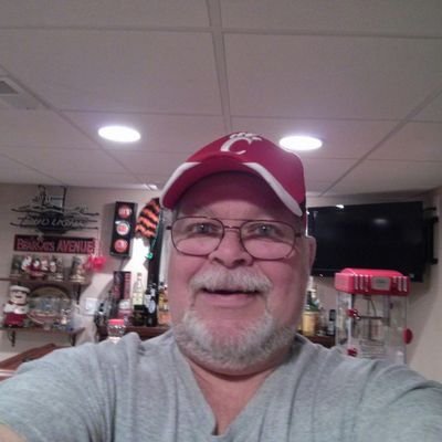 petersteve07's profile picture. Just hey 👋