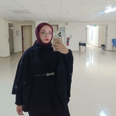 tamamsakinless's profile picture. yıkık ama tanrıça 🪬