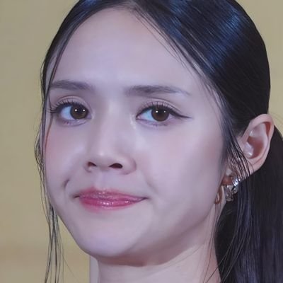 vik_aaahhh's profile picture. #LMSY #EmiBonnie