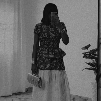 ceceseyi's profile picture. Simple || Biz acct @ceces_creation