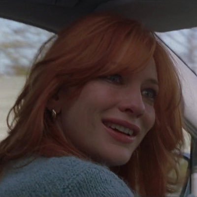 fuguemoi's profile picture. kapitalizm mağdurları devrim müjdesi bekliyor