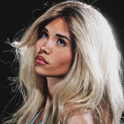 nessaspotify's profile picture. ·⁺˚*☾ daily nessa barrett spotify stats