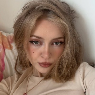 tooliwcia's profile picture. 312 🫶 🇵🇱 ✝️