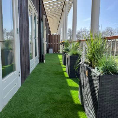 Robvandam1963's profile picture. 