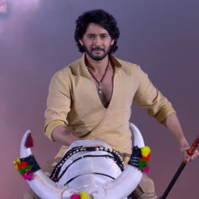 jaathara_dude's profile picture. Paarthaayaa...🚐
Annnaaawwww...🦁