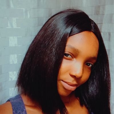 Felicia6x's profile picture. Ambivert 😎