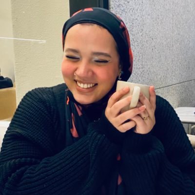 SenioraKenz's profile picture. 🪩. trying not to be too sensitive.