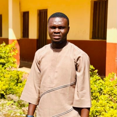 ElTopsa's profile picture. Whatever you want to see, Seek it! #Historian #PotofbeansAnalyst