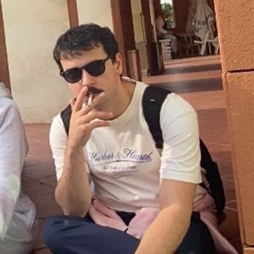 atabayrak462's profile picture. hala nikotin orospusu, barista, inşallah makine mühendisi, son anda okumaya döndü. genç yakışıklı güzel ama biraz yalancı kardeşiniz. yüksekten alıp dipte satar