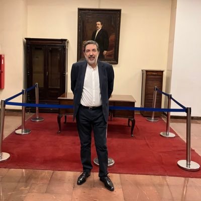 p_santamariam's profile picture. Abogado.Presidente 2013-2021. Hoy Jefe Unidad Formación Ciudadana y Educación Cívico Electoral de Servel.Embajador de @Hay_Mujeres y ciudadano de la República.