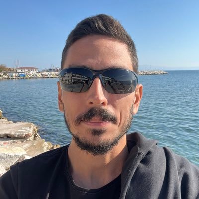 seeyou988's profile picture. I design things.