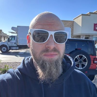 MjolnirMK86's profile picture. Whoever owns this Twitter, if they be worthy, shall posses the power of Thor.| LVL 38 | pan |📗 Nerd, SciFi dork, 📺 & 📻 💚 Captain of @gbsul_tpr ↔️@bryaneward