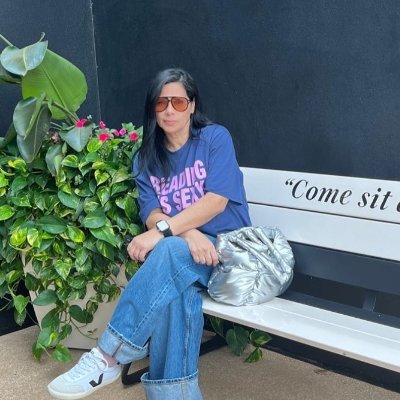 GloriaGarced's profile picture. Comunicadora puertorriqueña con pasión por las historias reales
🎓 Dra. en Educación | 📰 Periodista | ✍️ Escritora | 💻 Redes & Asesoría digital