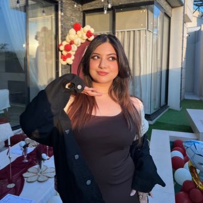 emandhertweets's profile picture. im not real