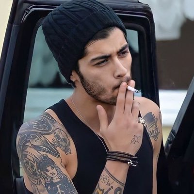 katinhazm's profile picture. 