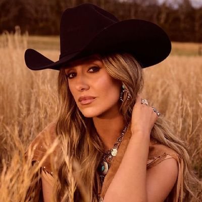 wilson_lai12845's profile picture. Somewhere Over Laredo and the Whirlwind (Deluxe) album are your new favorite ✨