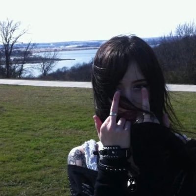 0wn4l's profile picture. 🫧⋆ digital diarie | #jjba ‼️