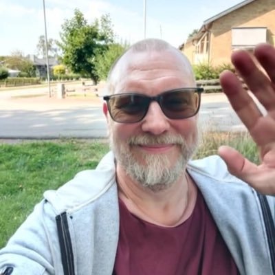 Tesla1_1owner's profile picture. 