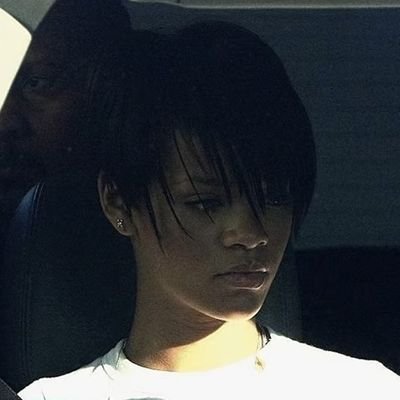 baddieebru's profile picture. 