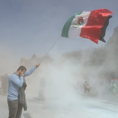 robertosecu's profile picture. 