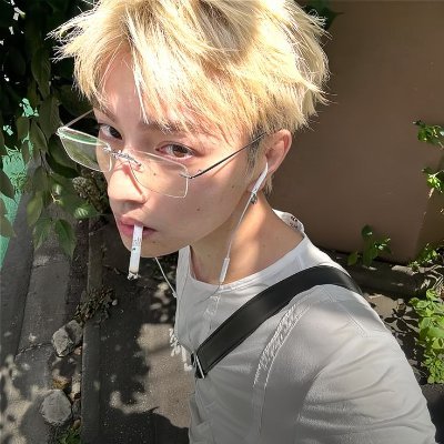 8kmsx's profile picture. i yearn for my https://t.co/fR95MY19gJ