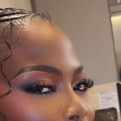 thee_doyinn's profile picture. Magic ♡ ✨ Entrepreneur ♡ Growing my SME ♡ @shop_adedoyin China importation Expert ♡ 💌