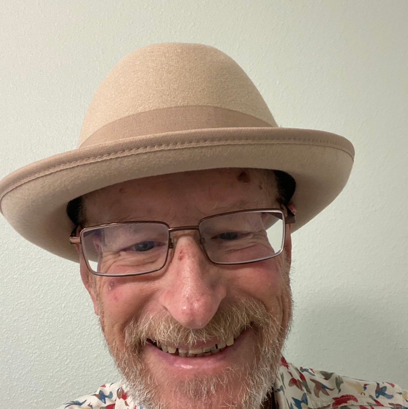 MikeDolanum1i's profile picture. 